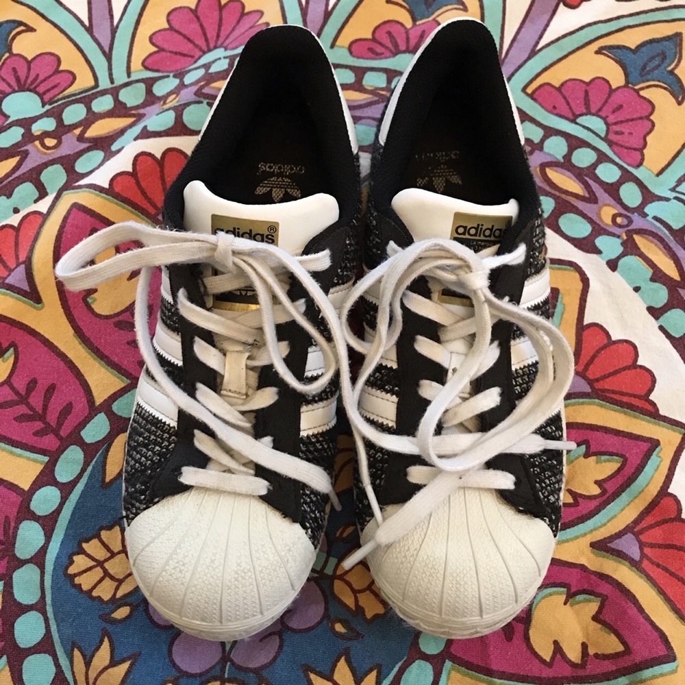 Adidas Superstar Sneakers